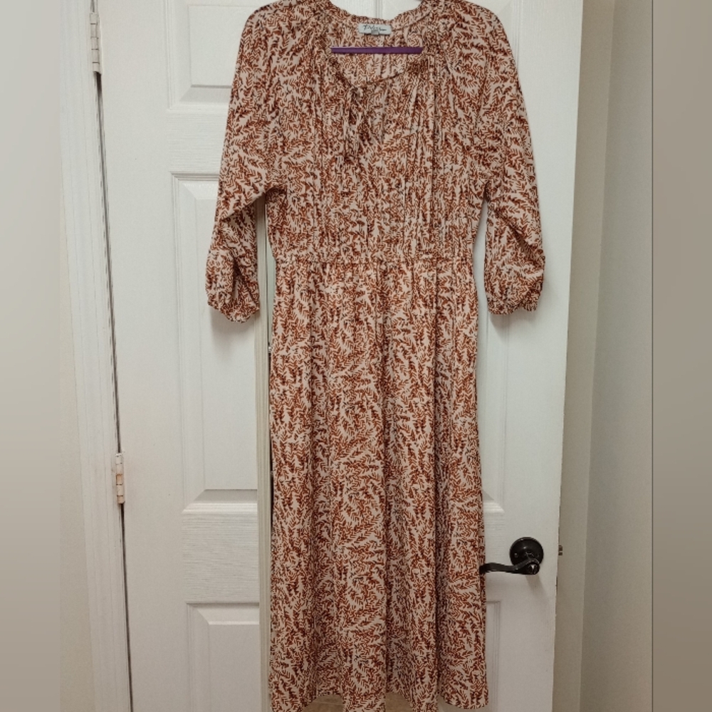 Polagram Brown and White Midi Dress